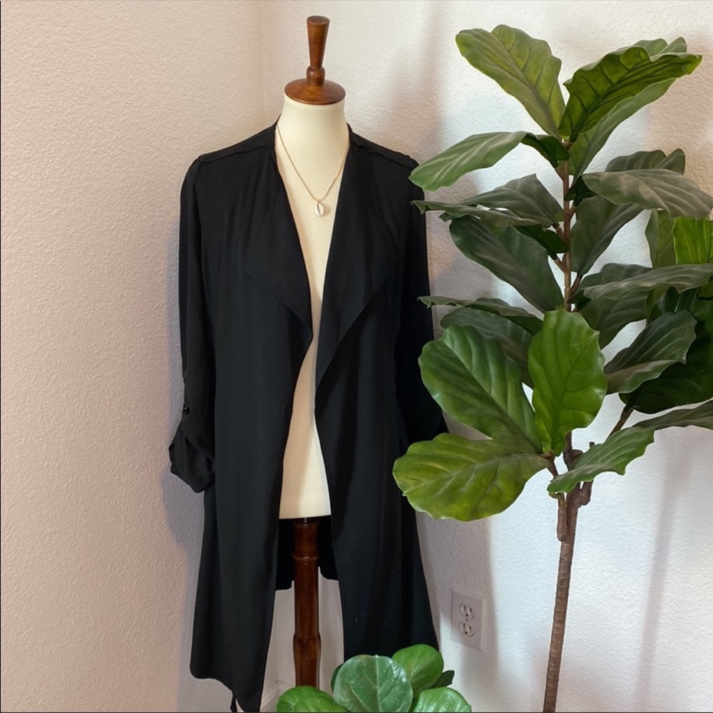 Aritzia: Babaton Quincy Trench Coa